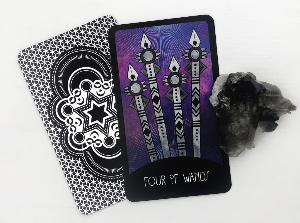 the-four-of-wands-tarot-card-keen